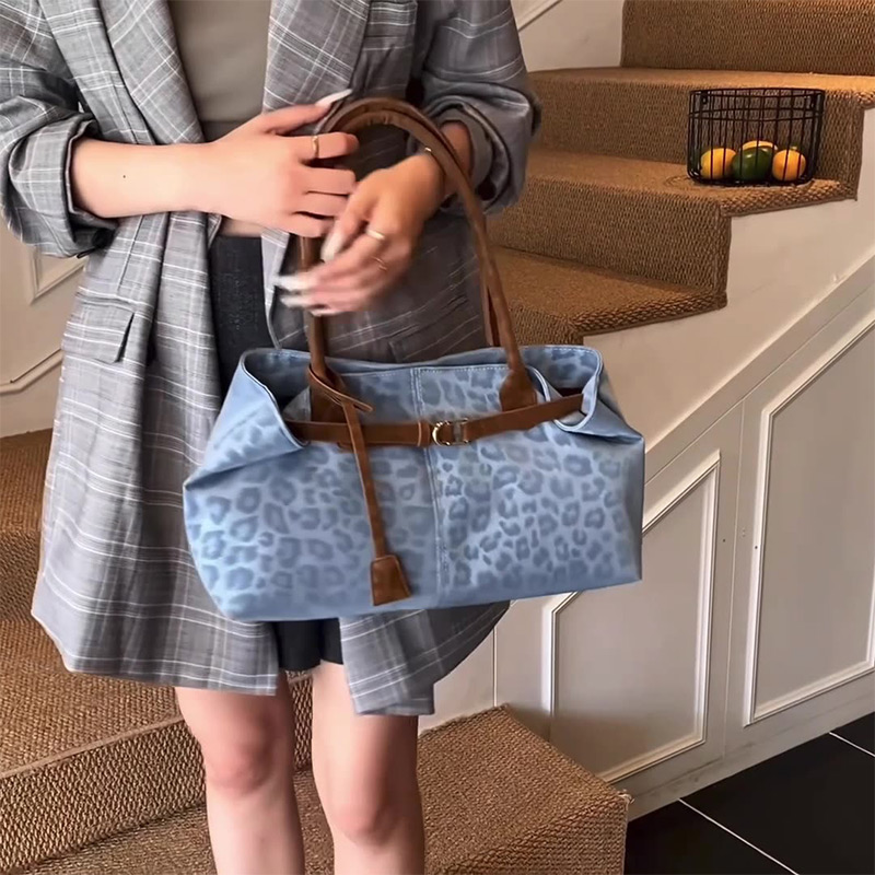 Vintage Leopard Print Tote Bag - огляд і ціна Vintage Fashion Shop