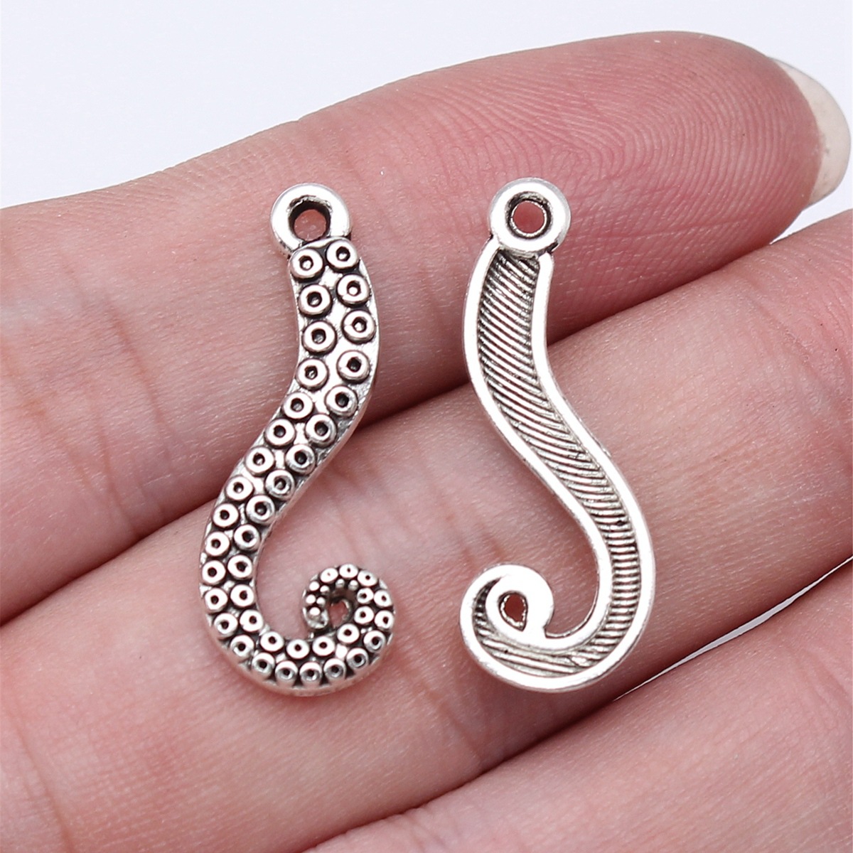 WYSIWYG 20pcs 26x10mm 4 Colors - огляд і ціна Vintage Fashion Theme