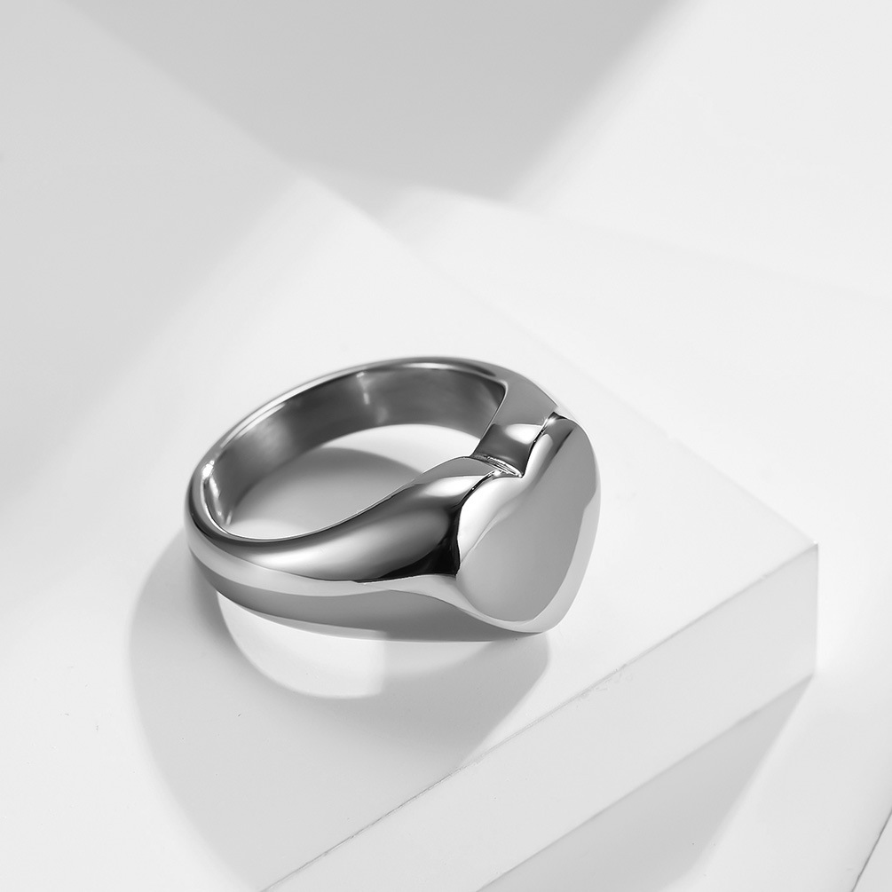Customized Women Signet Ring C - огляд і ціна Vintage Fashion Rings
